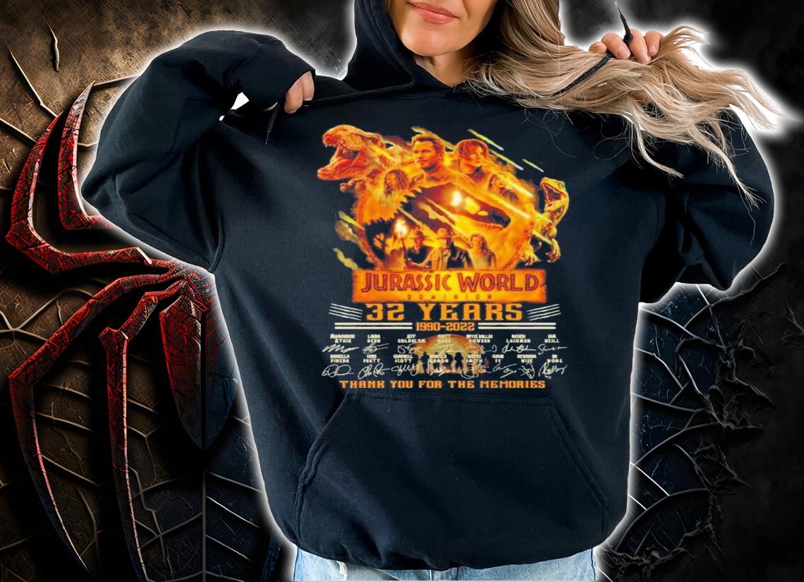 Jurassic World 32 Years 1990-2022 Signatures Thank You For The Memories Shirt t-shirt