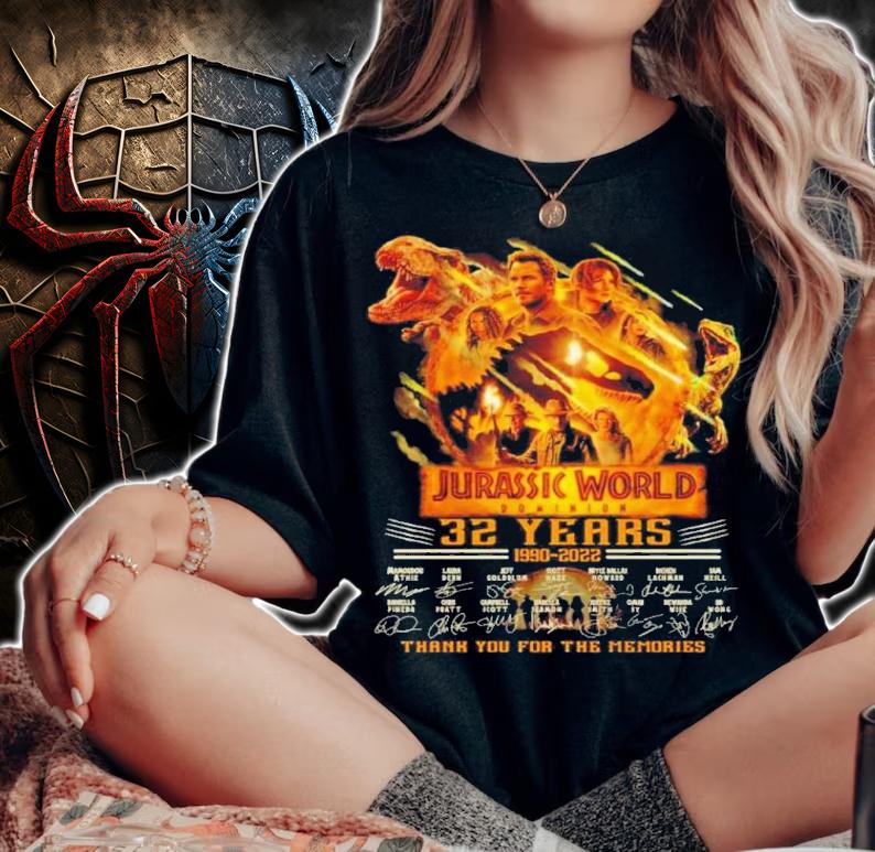 Jurassic World 32 Years 1990-2022 Signatures Thank You For The Memories Shirt t-shirt