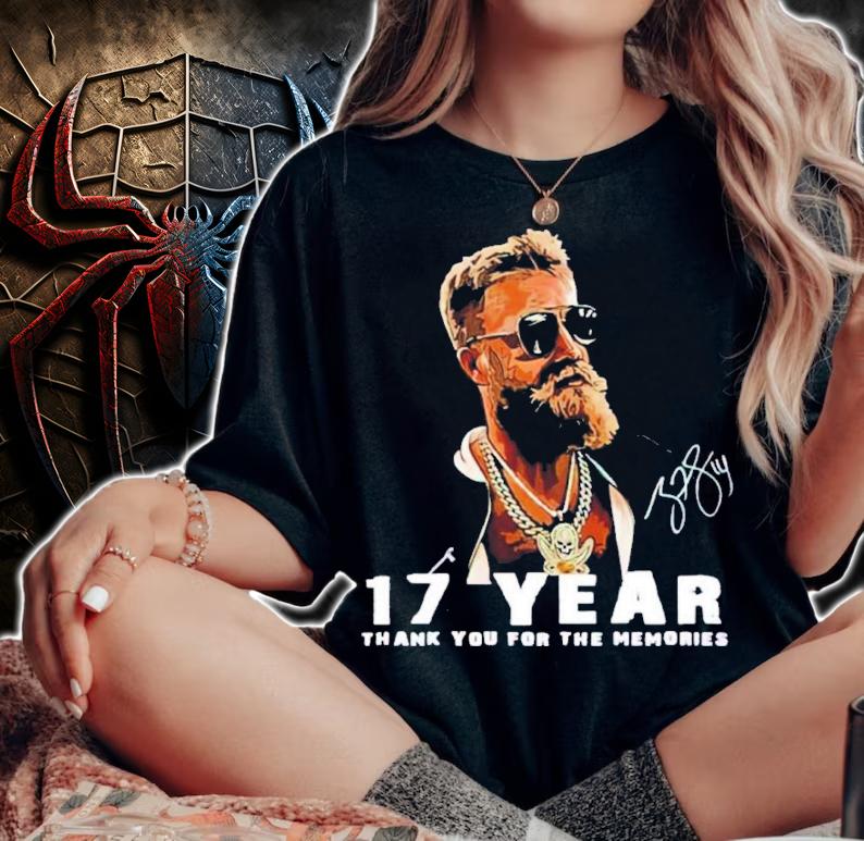Ryan Fitzpatrick Retirement 17 Years Signatures Thank You For The Memories Shirt t-shirt
