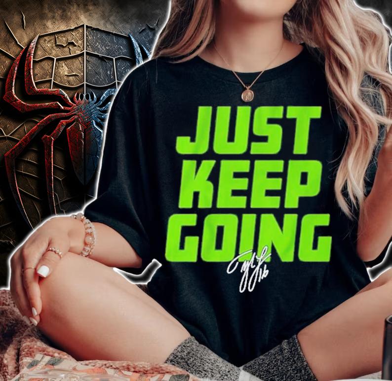 Tyler Lockett Just Keep Going Signatures Shirt t-shirt