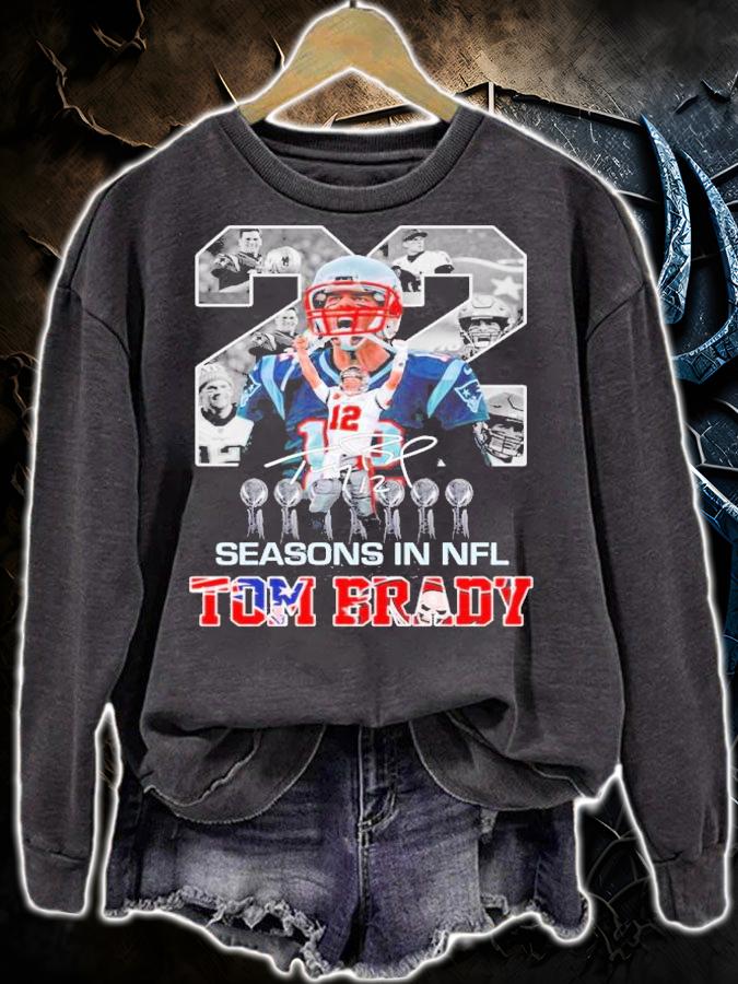22 Season In NFL Tom Brady Signature Shirt t-shirt