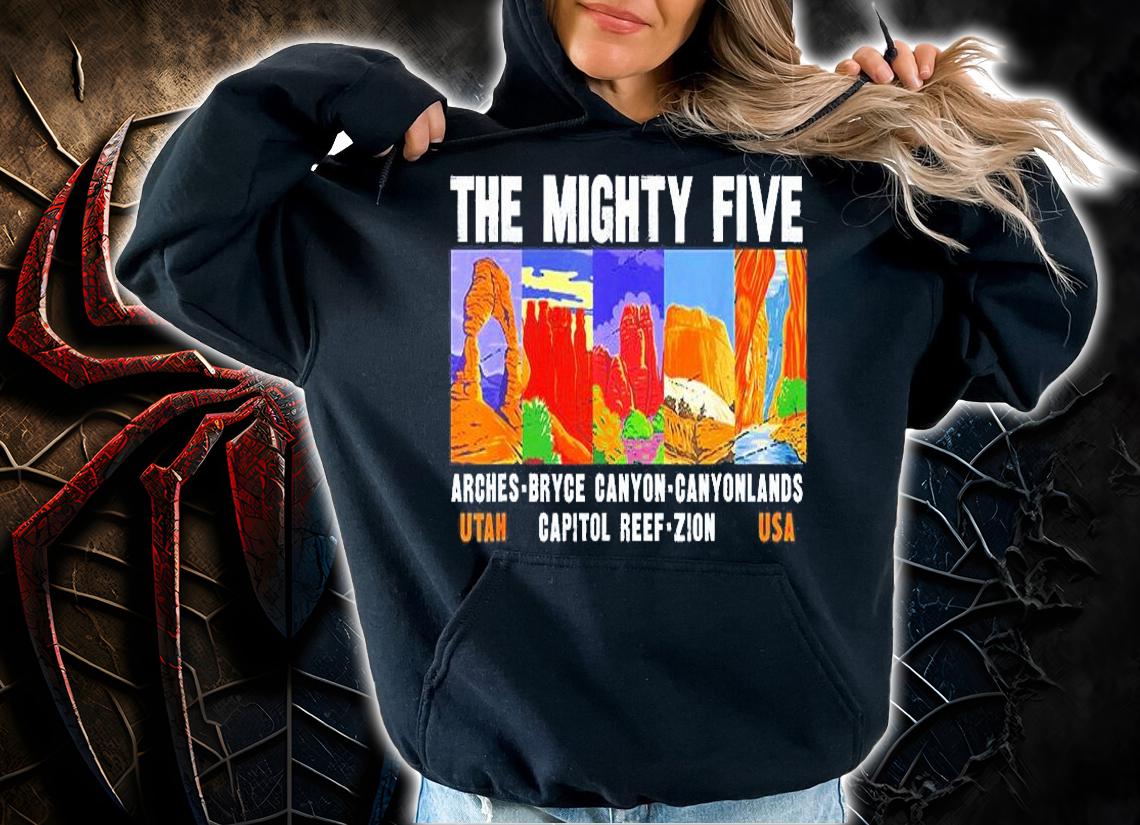 Mighty Five Utah National Parks Distressed Vintage T-Shirt t-shirt hoodie