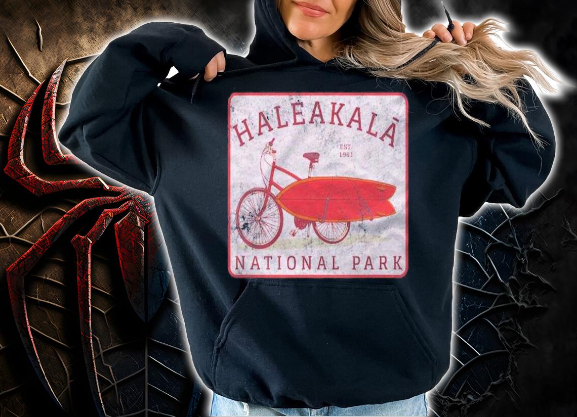 Retro Haleakala National Park Vacation Souvenir Maui Hawaii Shirt