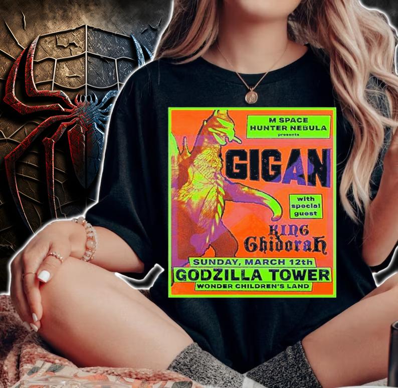 Gigan Flyer Godzilla Toho T-Shirt woman shirt