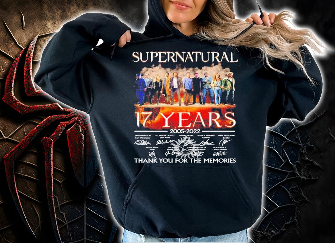 Official Supernatural 17 Years 2005-2022 Signatures Thank You For The Memories Shirt hoodie
