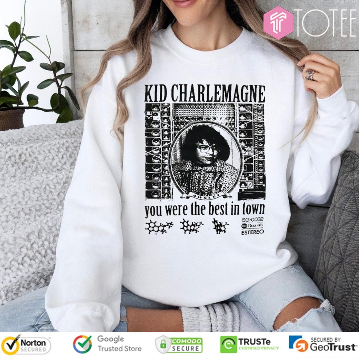 Sweatshirt